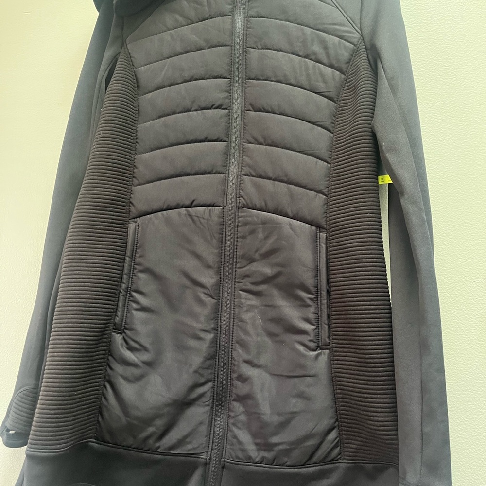 Black Quilted Jacket - Picture 8 of 9